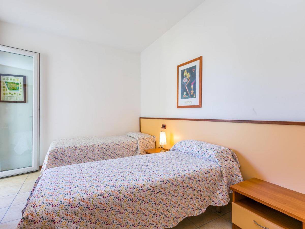 Apartment Robinia-Pinetine-4 By Interhome Duna Verde Εξωτερικό φωτογραφία