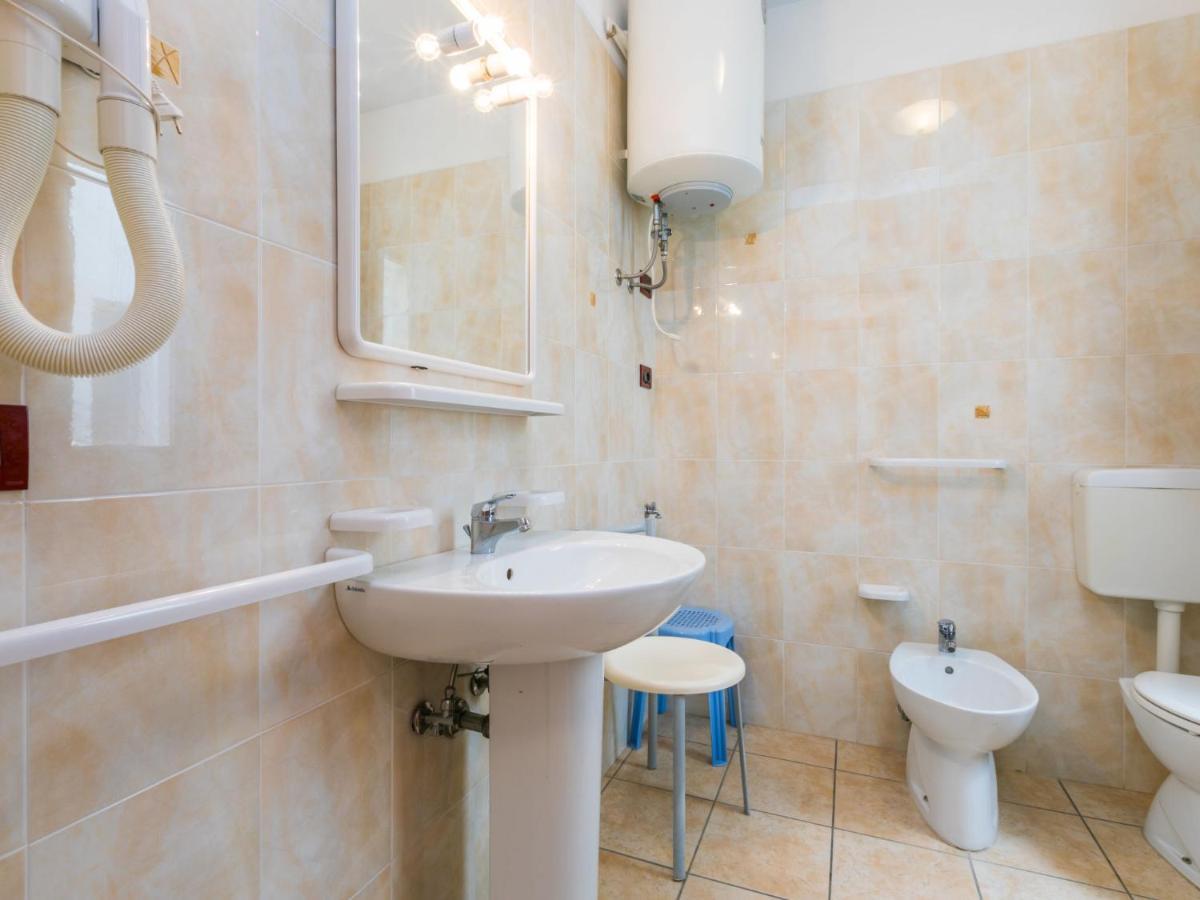 Apartment Robinia-Pinetine-4 By Interhome Duna Verde Εξωτερικό φωτογραφία