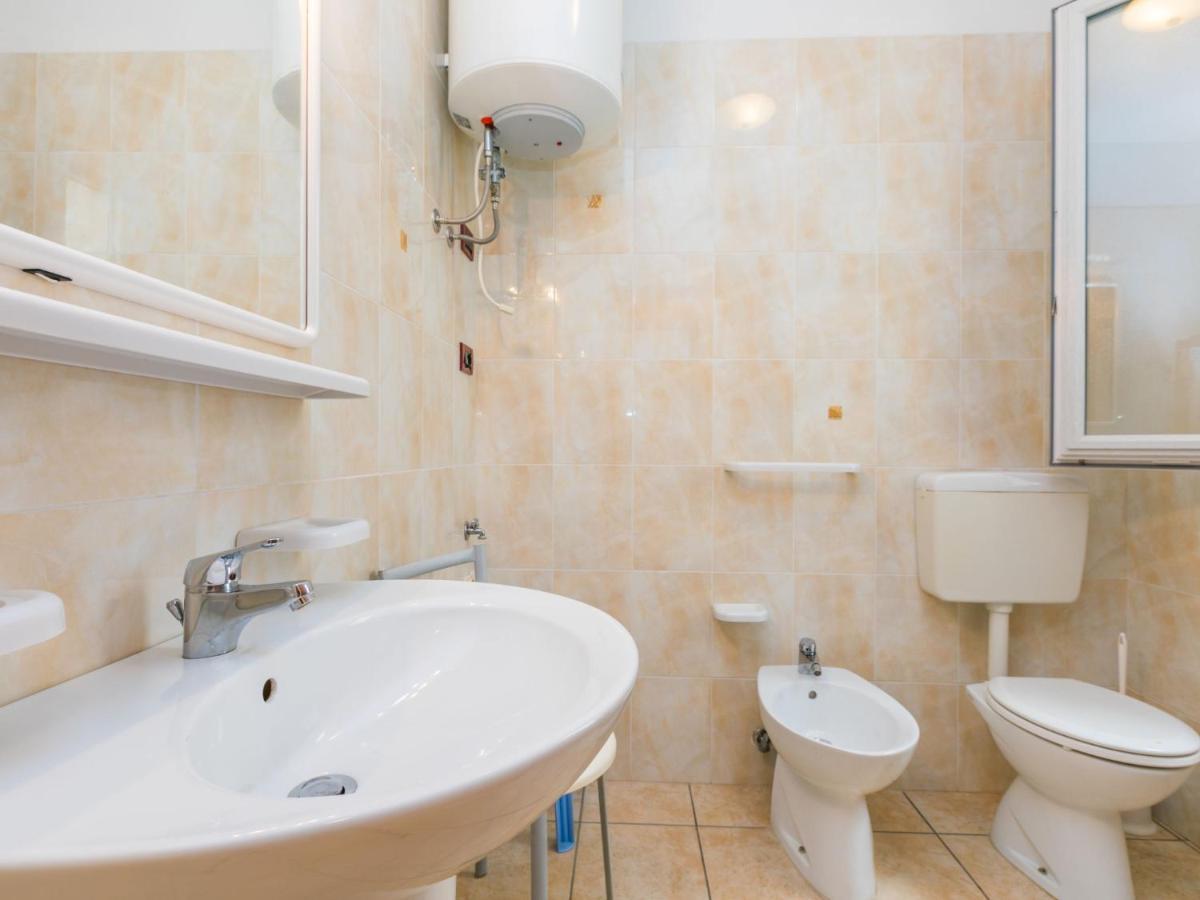 Apartment Robinia-Pinetine-4 By Interhome Duna Verde Εξωτερικό φωτογραφία